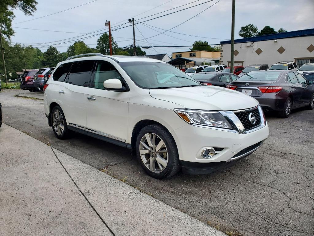 2014 Nissan Pathfinder - $7,995