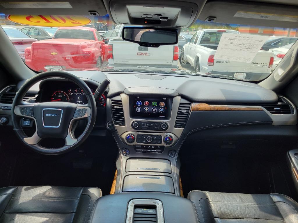 2015 GMC Yukon Denali photo