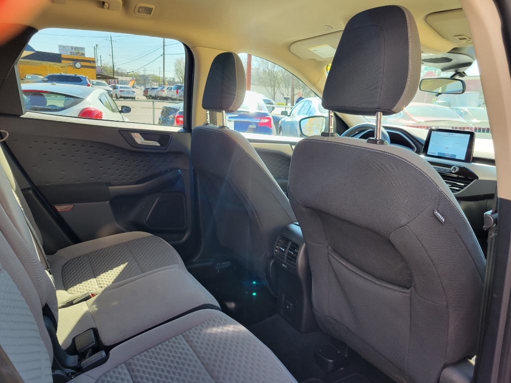 2020 Ford Escape - $17,995