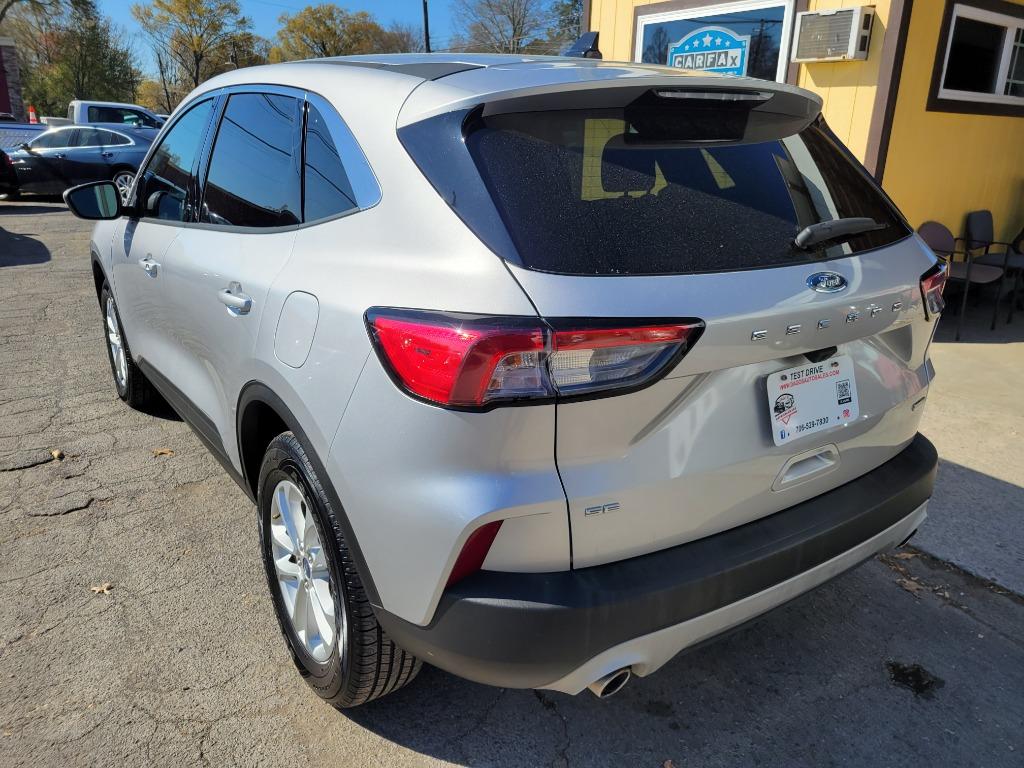 2020 Ford Escape - $17,995