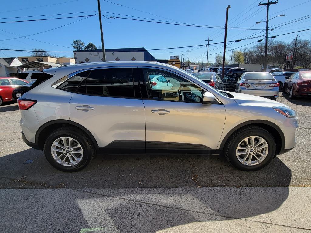 2020 Ford Escape - $17,995