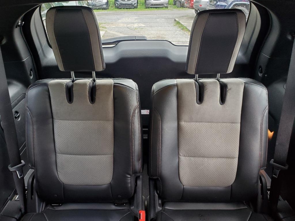 2017 Ford Explorer XLT photo