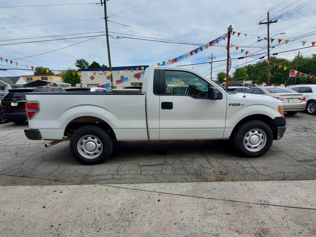 2013 Ford F-150 - $11,995