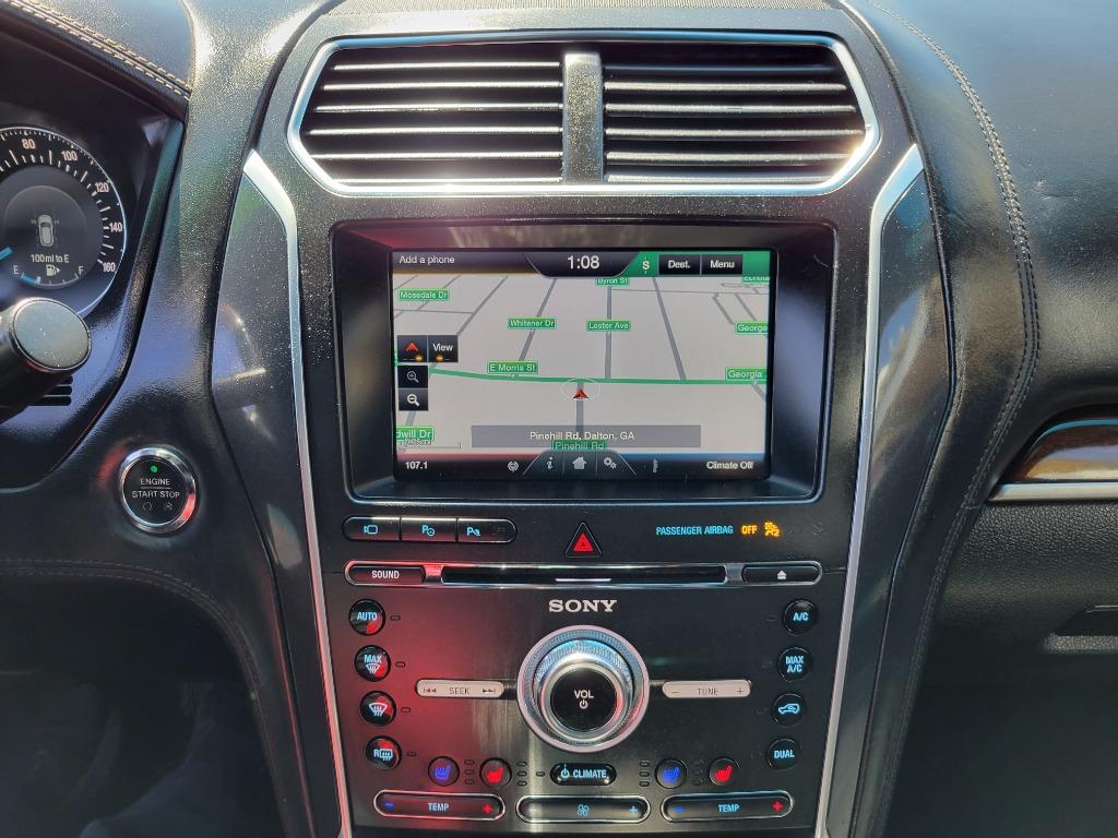 2016 Ford Explorer Platinum photo