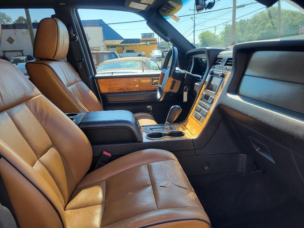 2013 Lincoln SLX photo