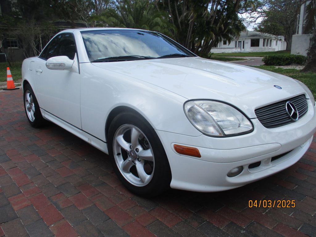 2001 Mercedes-Benz SLK-Class SLK320 photo