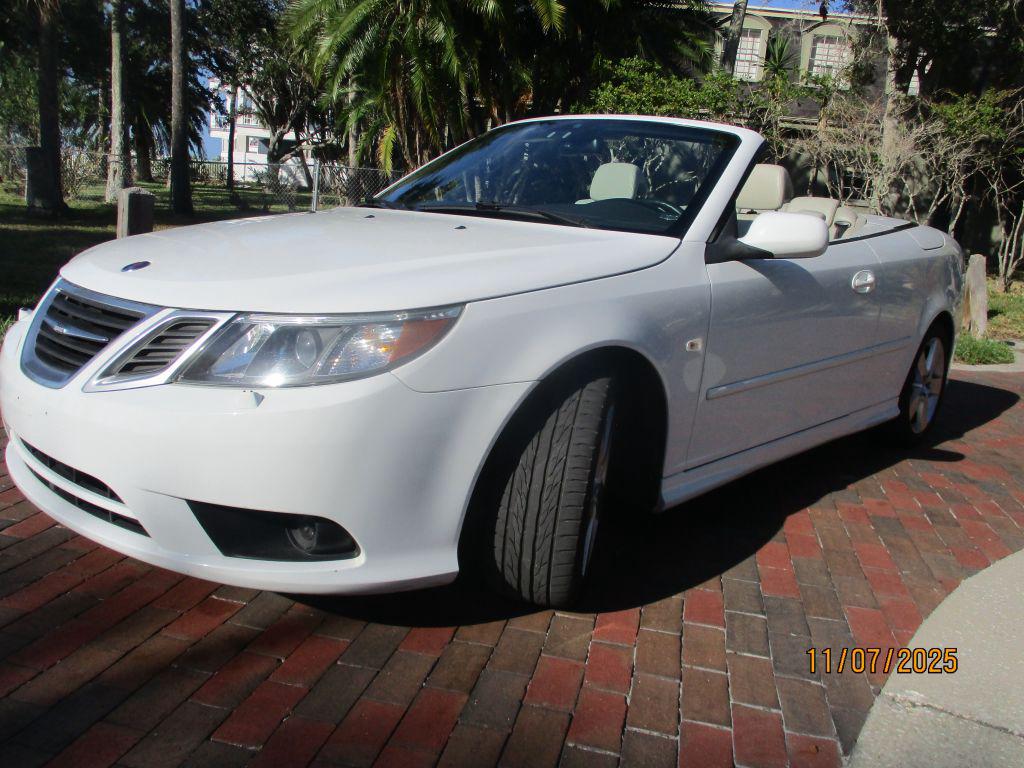 2011 Saab 9-3 2.0T