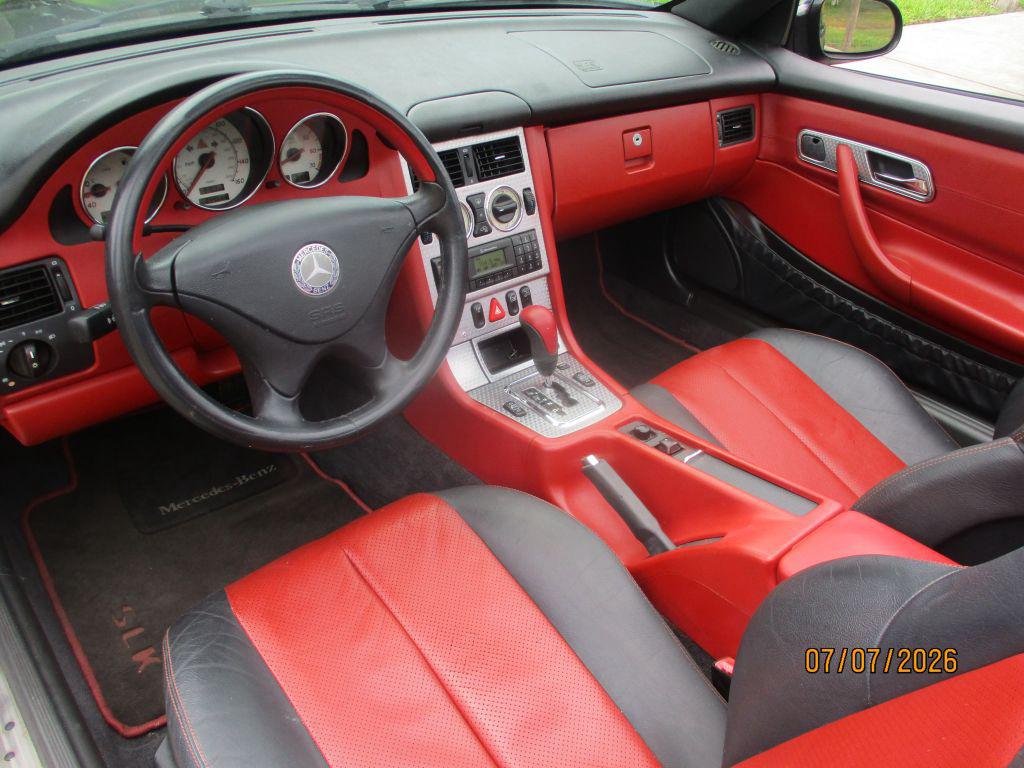 2001 Mercedes-Ben Slk Class Slk230 2d - $5,995