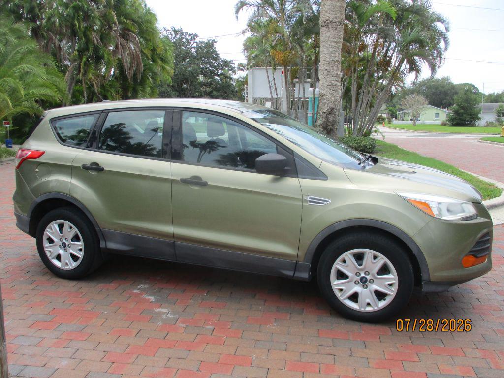 2013 Ford Escape - $4,495