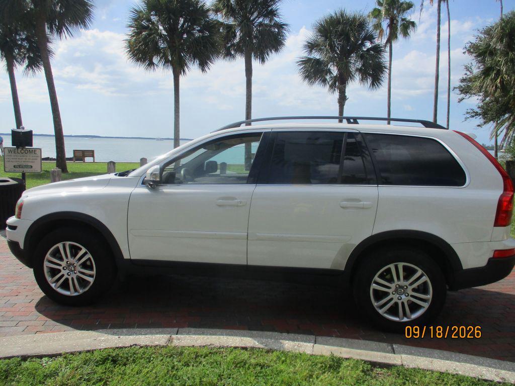 2009 Volvo XC90 - $3,995