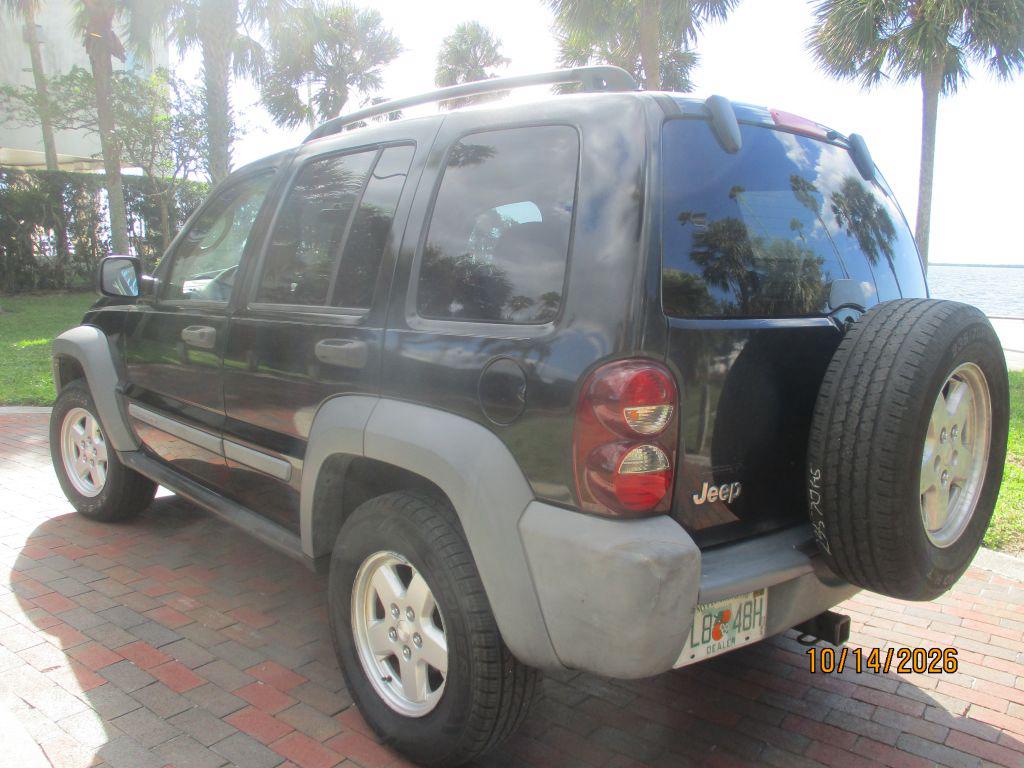 2005 Jeep Liberty - $2,995