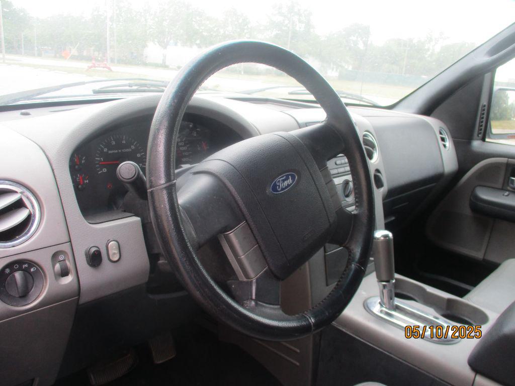 2006 Ford F-150 XL photo