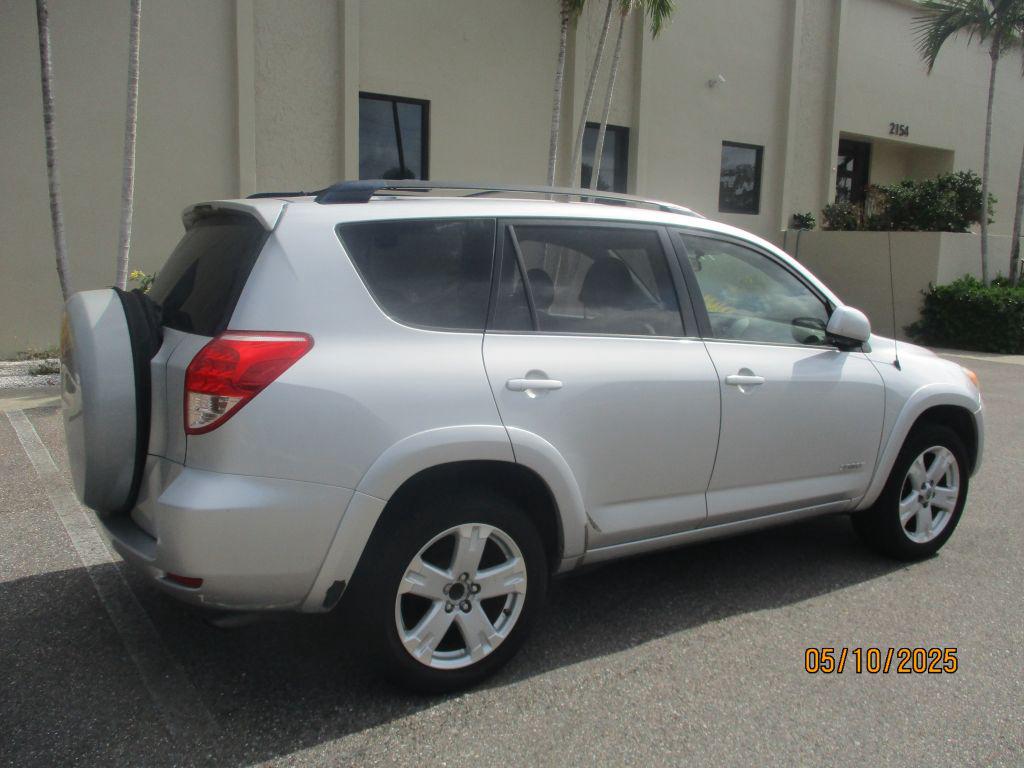 2007 Toyota RAV4 Sport photo