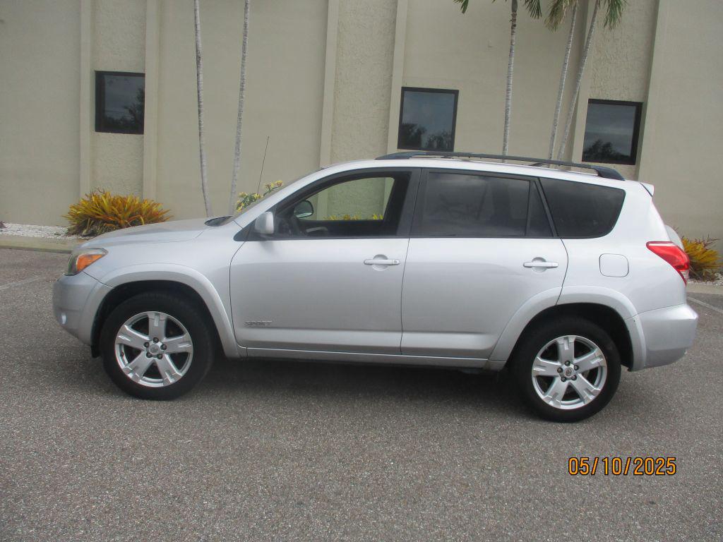 2007 Toyota RAV4 Sport photo