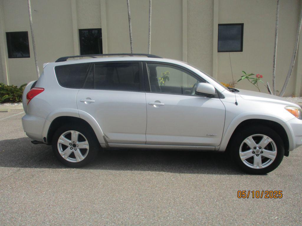 2007 Toyota RAV4 Sport photo