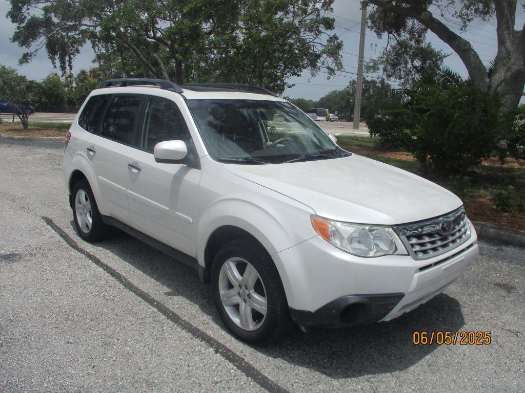 2010 Subaru Forester 2.5X Premium photo
