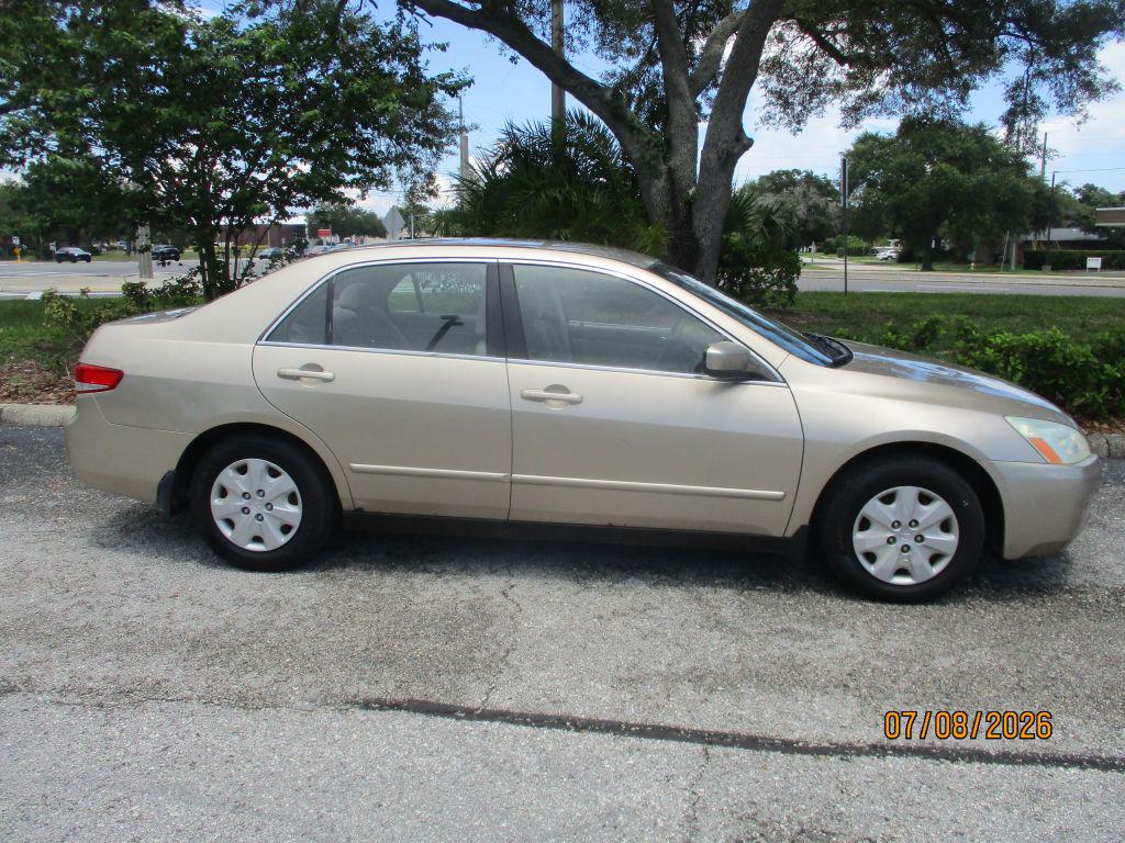 2004 Honda Accord - $2,988