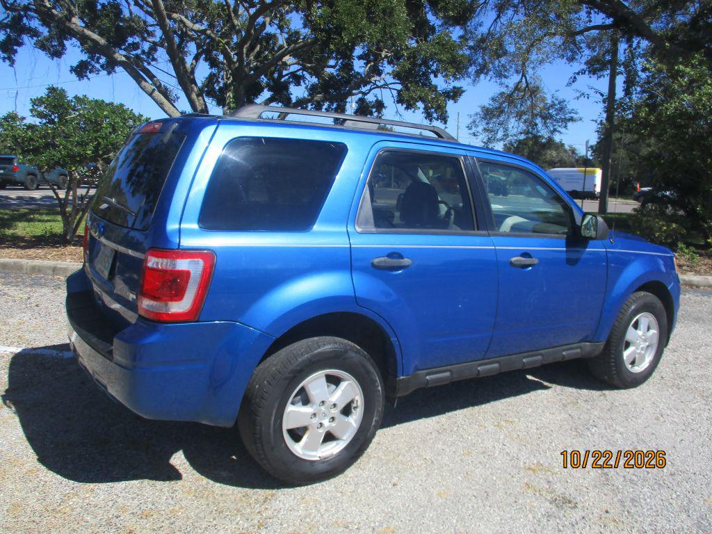 2011 Ford Escape - $2,977
