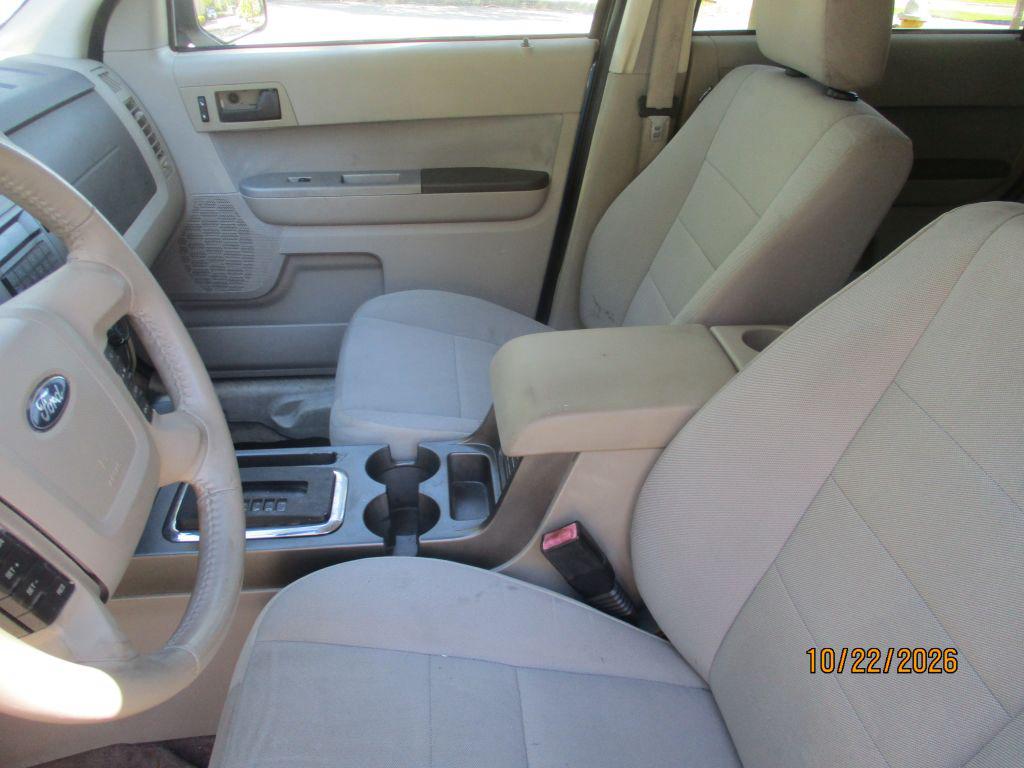 2011 Ford Escape - $2,977