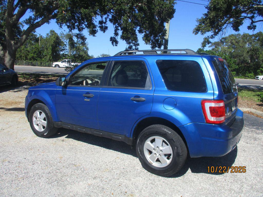 2011 Ford Escape - $2,977