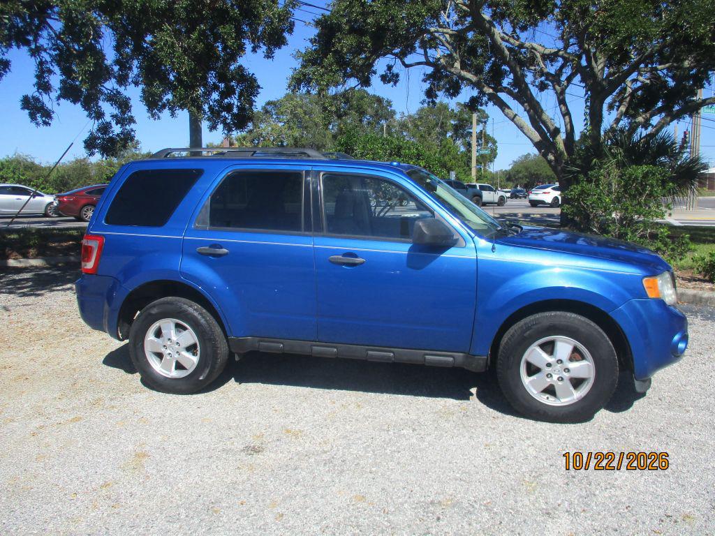 2011 Ford Escape - $2,977