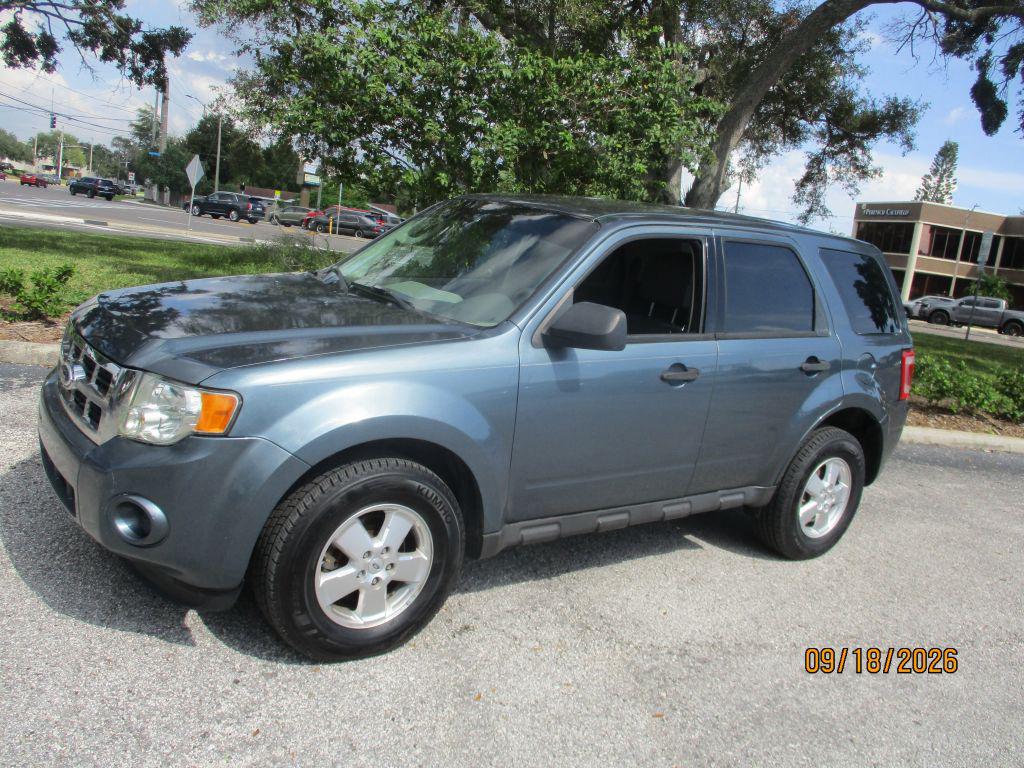 2012 Ford Escape - $2,988