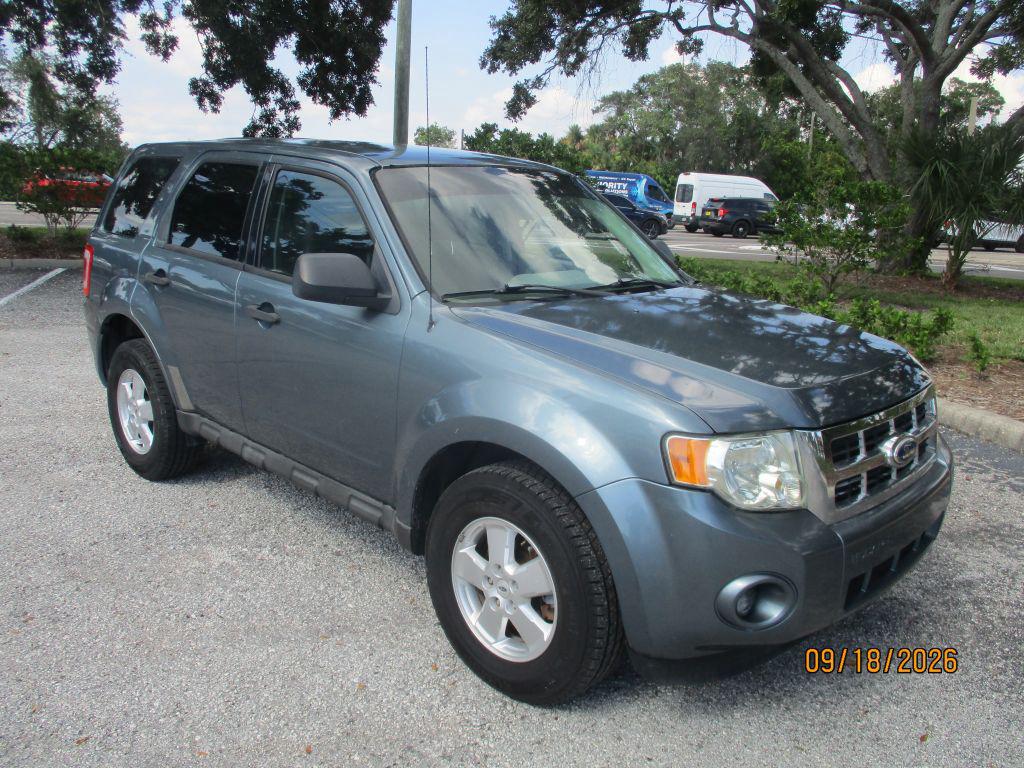 2012 Ford Escape - $2,988