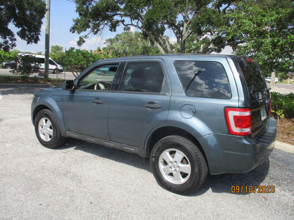 2012 Ford Escape - $2,988