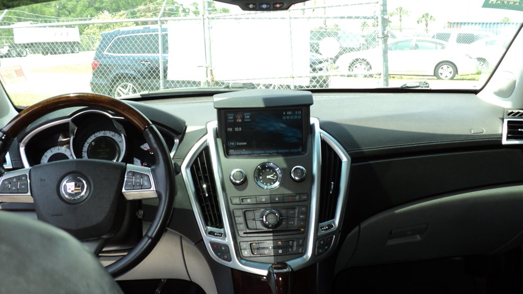 2011 Cadillac SRX Premium Collection photo