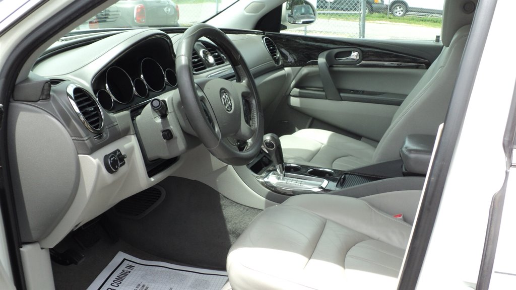 2013 Buick Enclave Premium photo