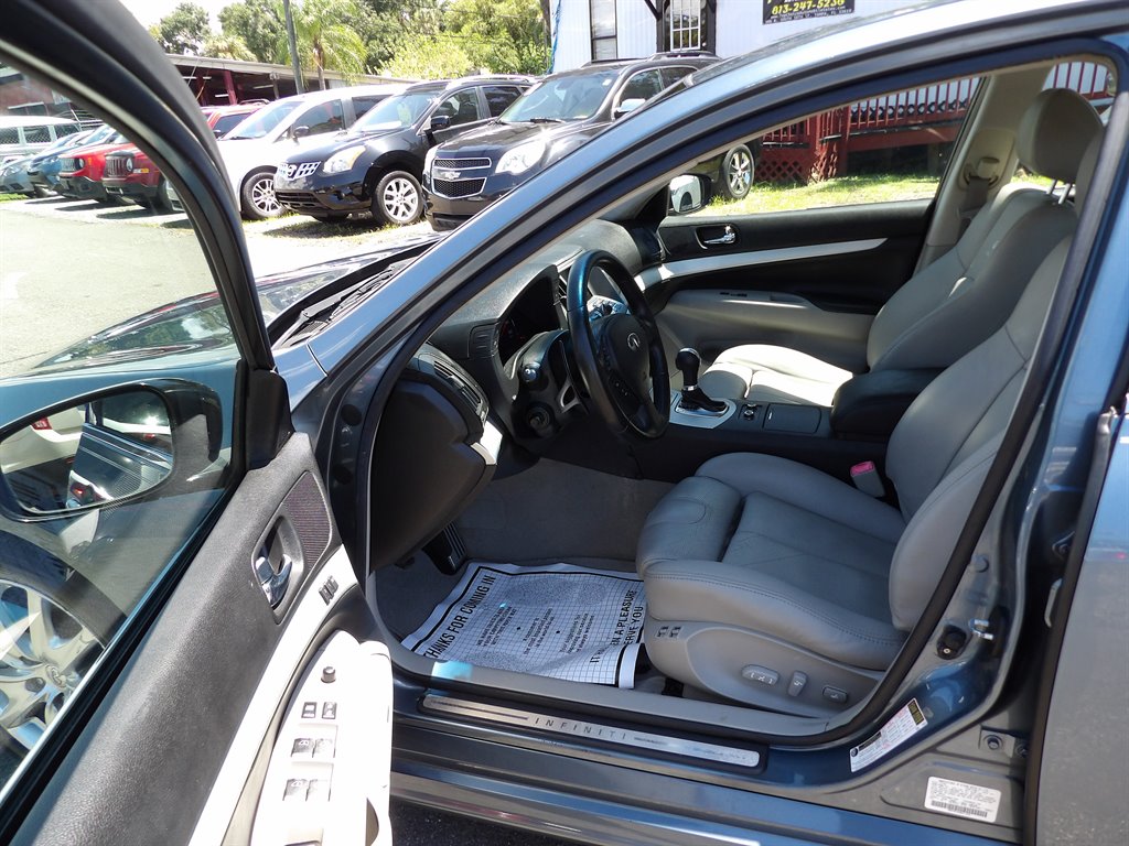 2009 INFINITI G - $8,999