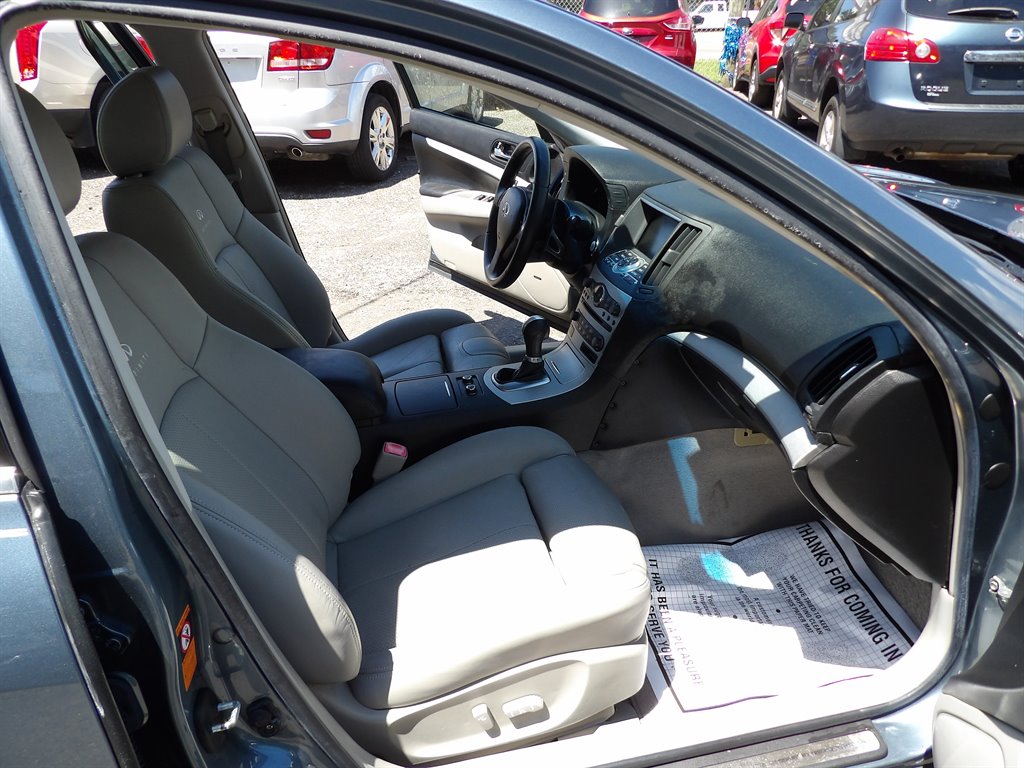 2009 INFINITI G - $8,999