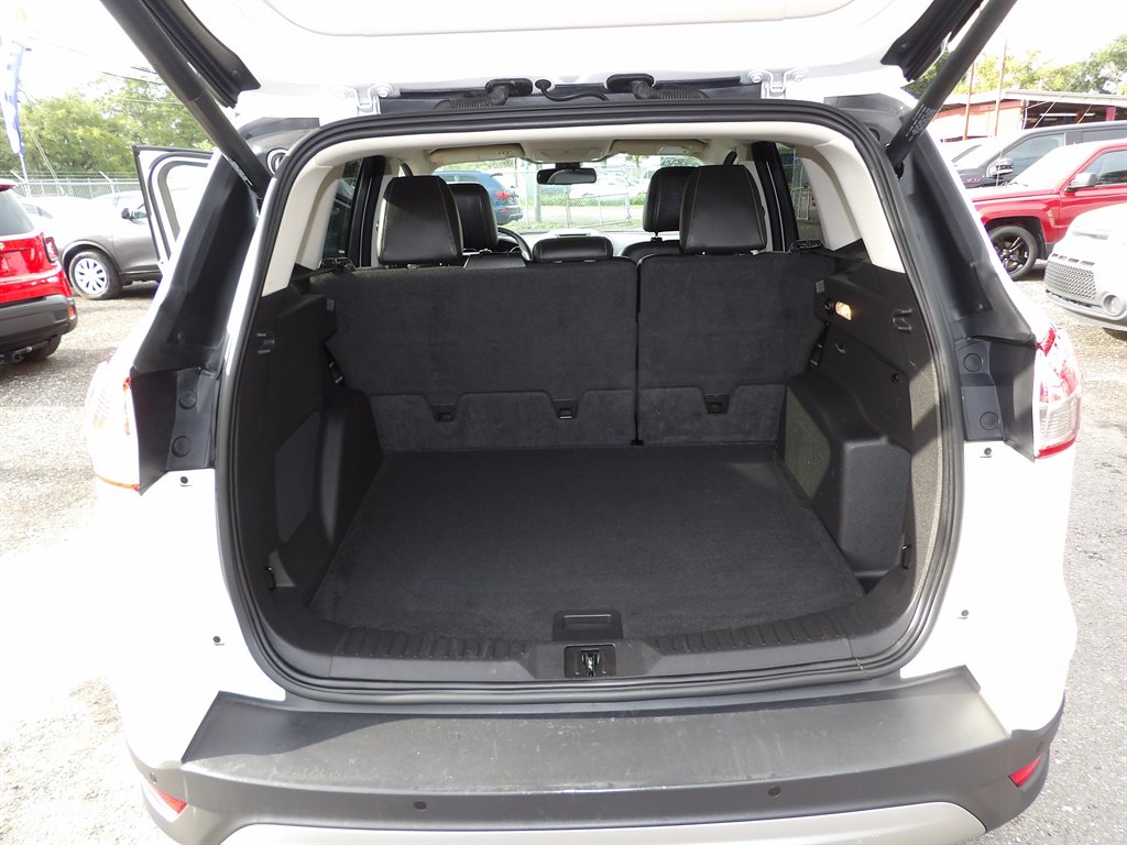 2016 Ford Escape Titanium photo