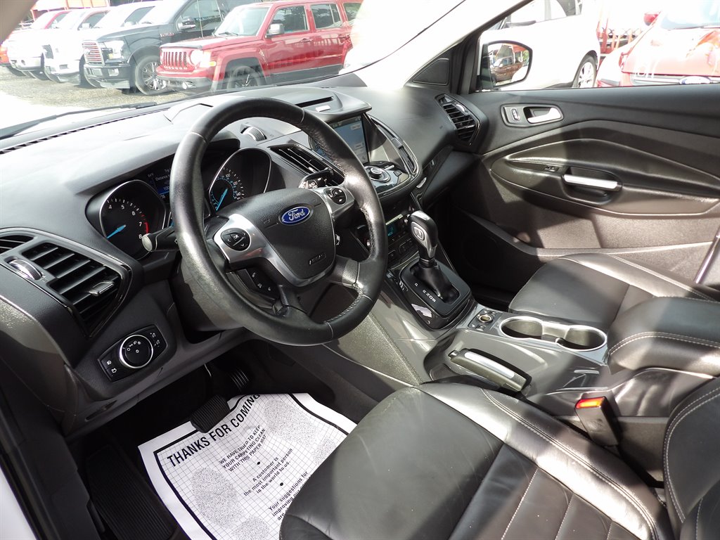 2016 Ford Escape Titanium photo