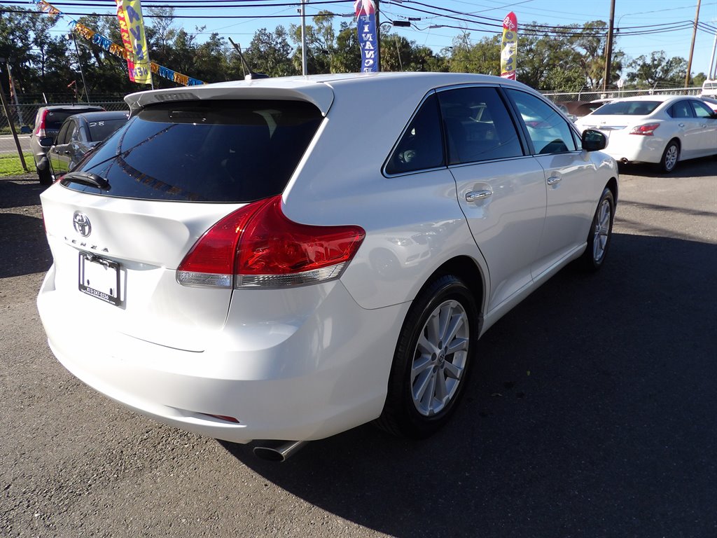 2011 Toyota Venza FWD 4cyl photo