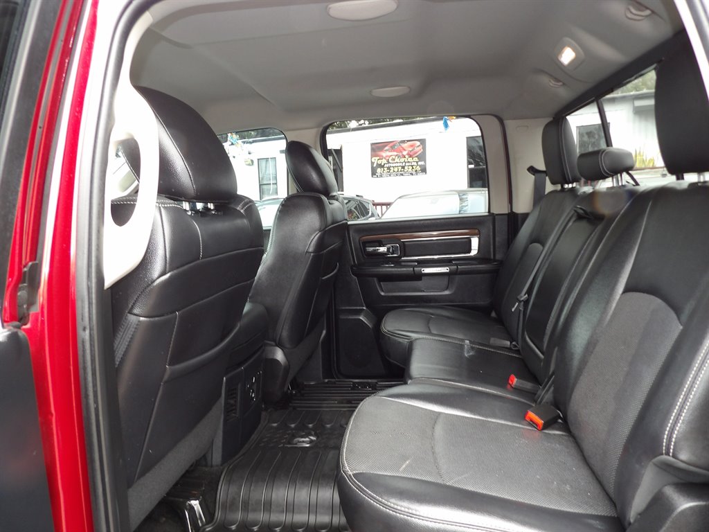 2015 RAM 1500 Laramie photo