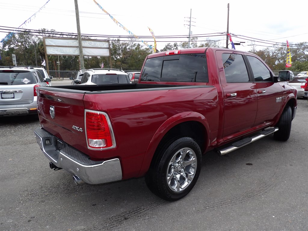 2015 RAM 1500 Laramie photo