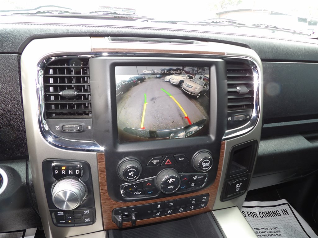 2015 RAM 1500 Laramie photo