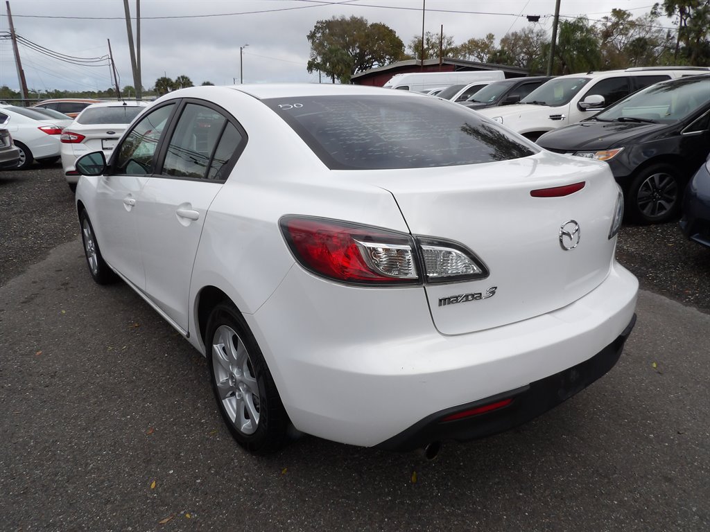 2010 Mazda Mazda3 Touring photo