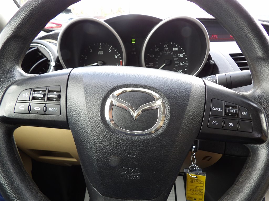 2010 Mazda Mazda3 Touring photo