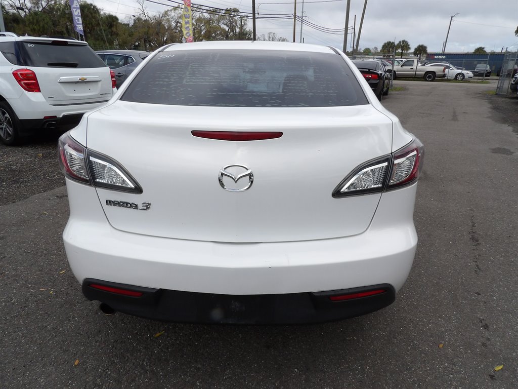 2010 Mazda Mazda3 Touring photo