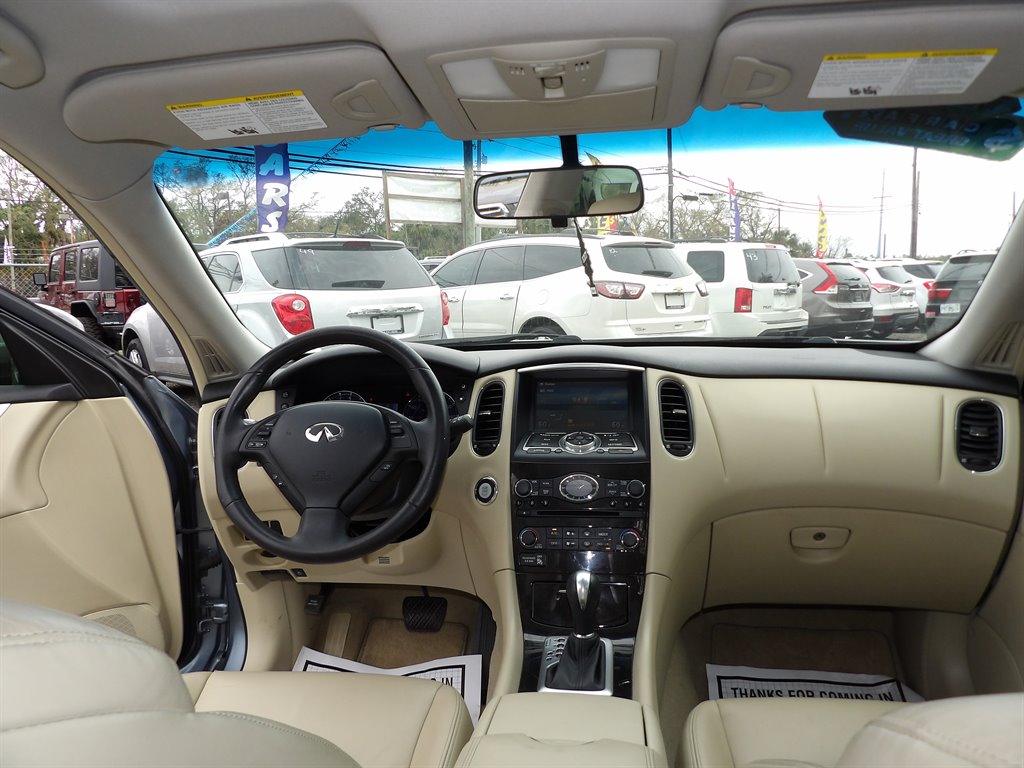 2017 Infiniti QX50  photo