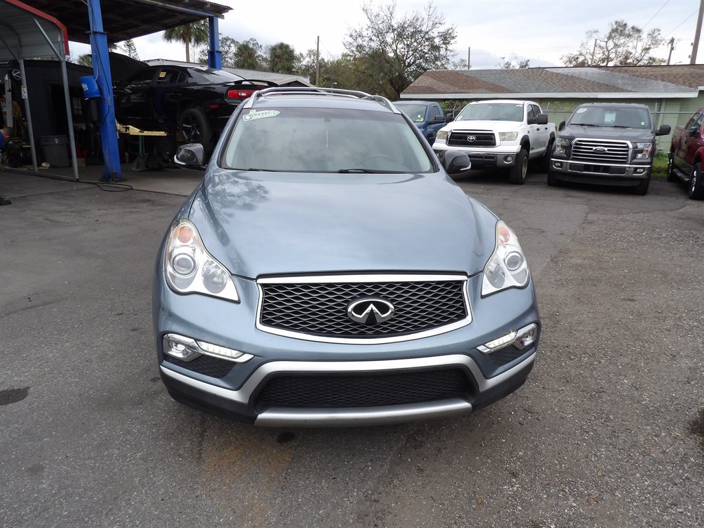 2017 Infiniti QX50  photo