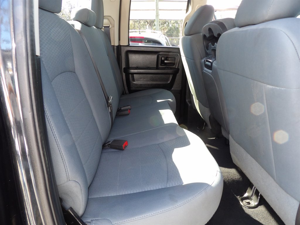 2016 RAM 1500 Tradesman photo