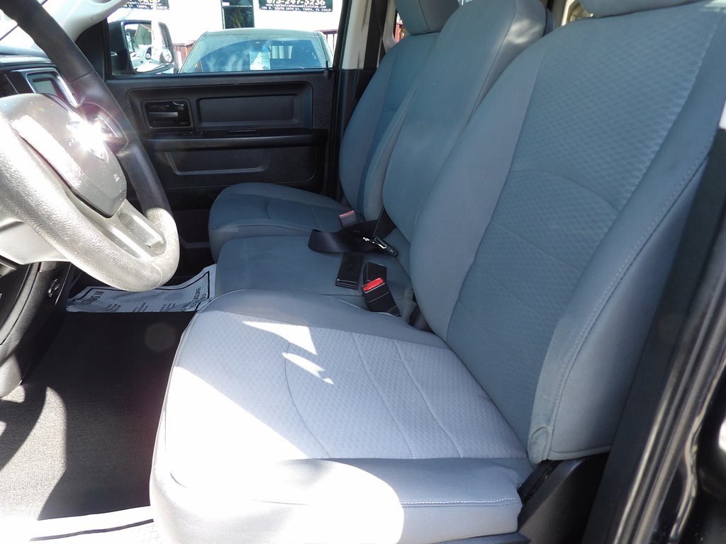 2016 RAM 1500 Tradesman photo