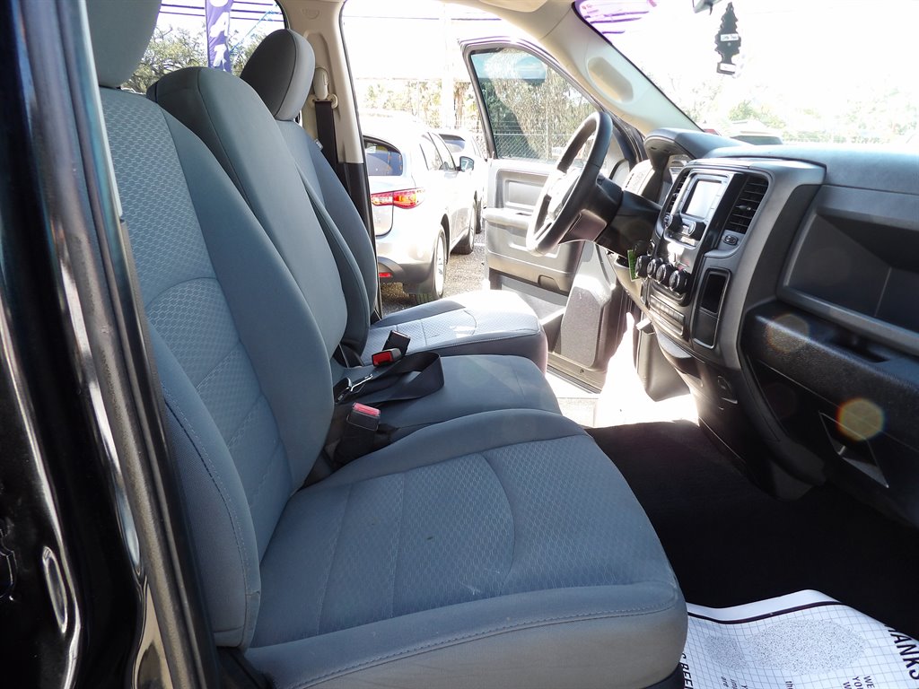 2016 RAM 1500 Tradesman photo
