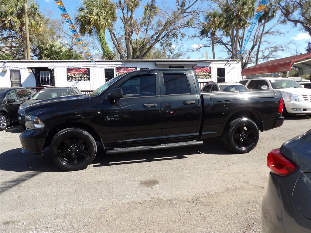 2016 RAM 1500 Tradesman photo