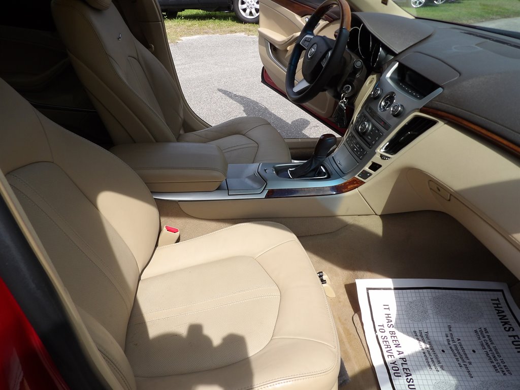 2010 Cadillac CTS 3.0L V6 Luxury photo