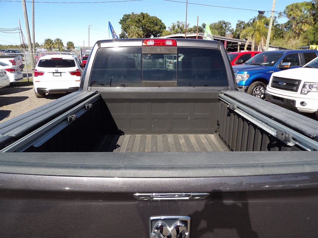 2016 Ram 1500 - $18,500