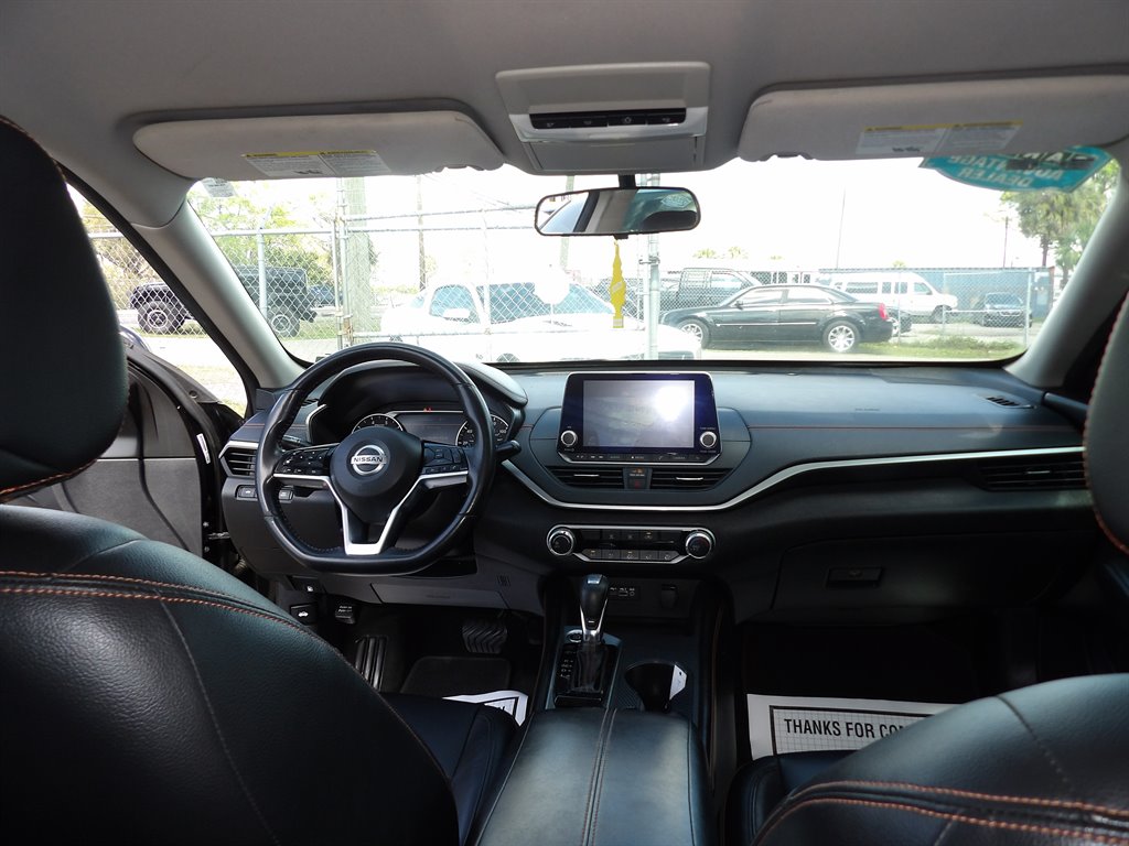 2019 Nissan Altima - $11,999